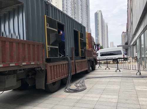 威宁低温环境下，柴油发电机组电池充满电的具体时间受哪些因素影响？